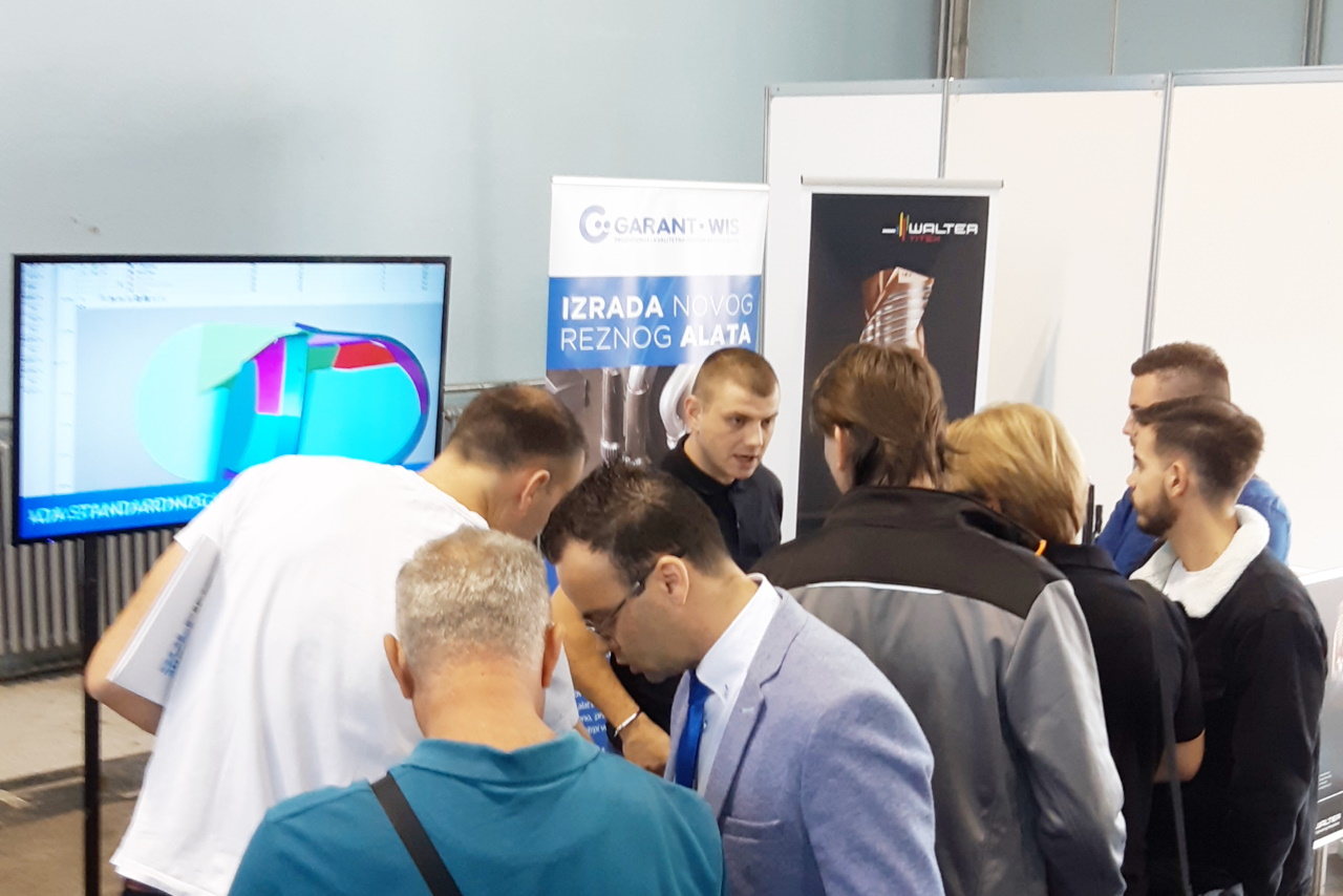 Odoo - Sample 3 for three columns